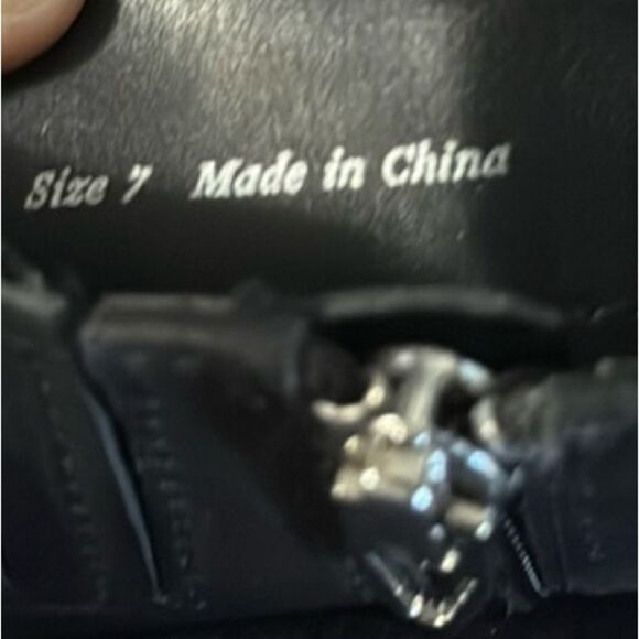 Dolce Vita Black Rango Lug Sole Ankle Boots Size 7 - Picture 5 of 5